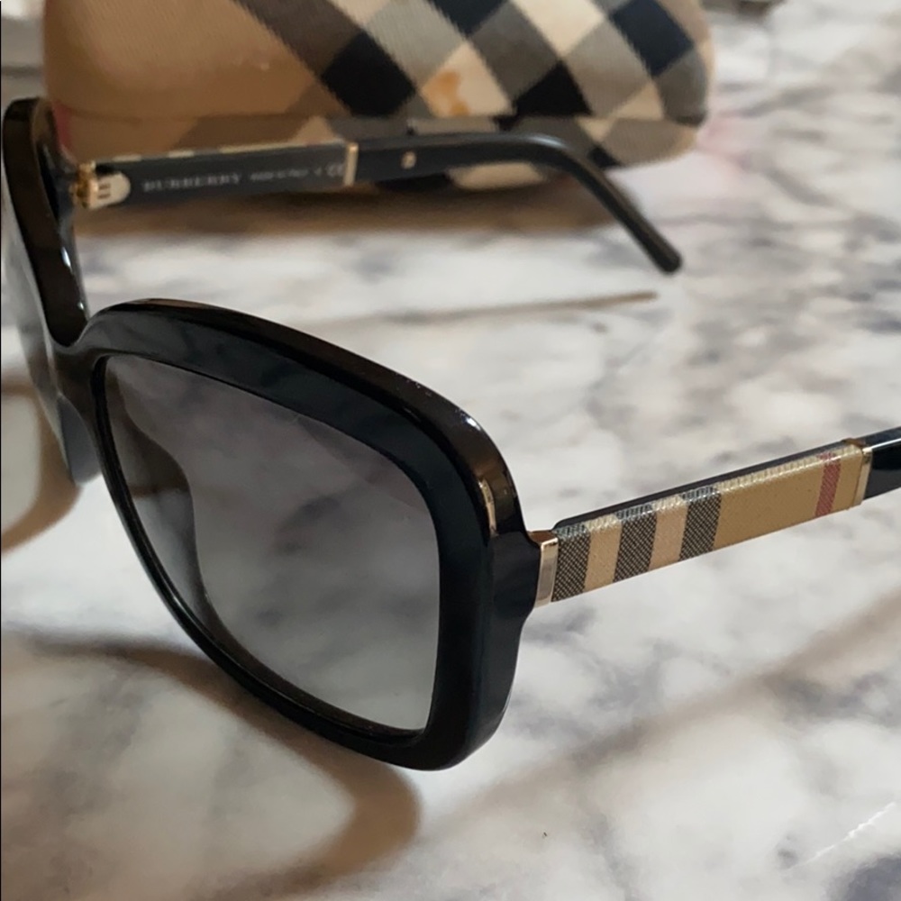 BurBerry Sunglasses
